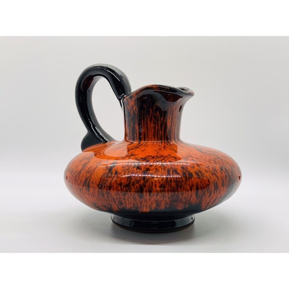 Vintage Canuck Pottery Ewer, Made in Canada Red and Black, High Gloss Lava Glaze - Picture 1 of 9